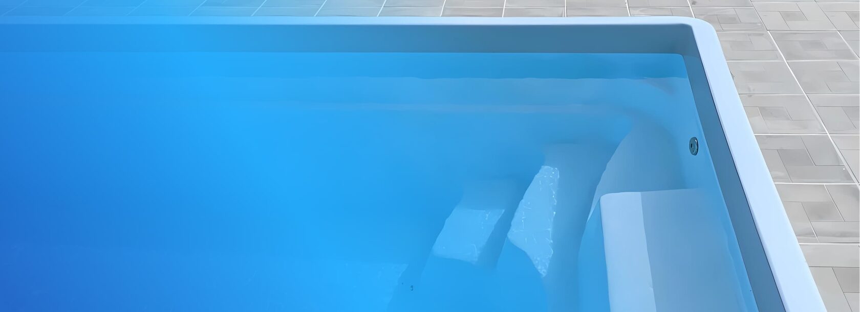 Бордюрный камень для бассейна — установка в Новочеркасске